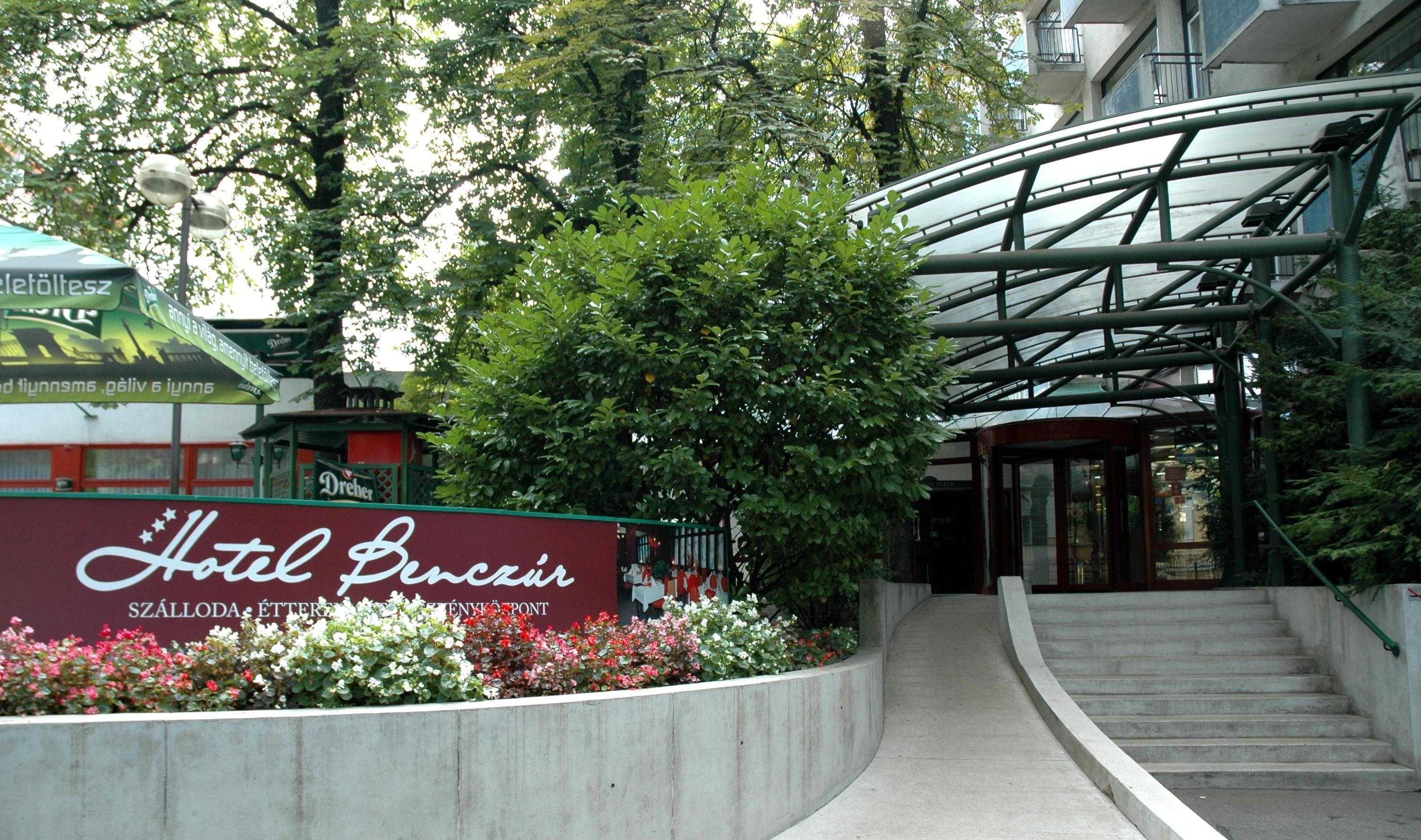 ベンクツル ホテル ブダペスト エクステリア 写真